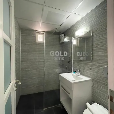 Gold Butik מרמריס