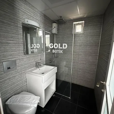 מלון Gold Butik *