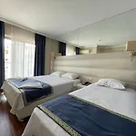 Hotel Gold Butik *